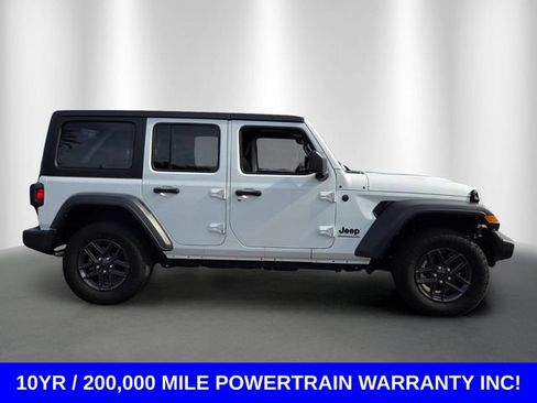 Used 2025 Jeep Wrangler Unlimited Sport AWD/4WD image 6