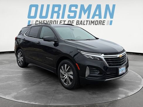 Used 2023 Chevrolet Equinox LT image 1