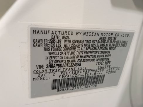 Used 2026 Nissan Kicks SR FWD image 35