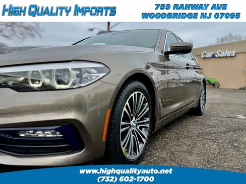 Used 2017 BMW 530i xDrive AWD/4WD image 9