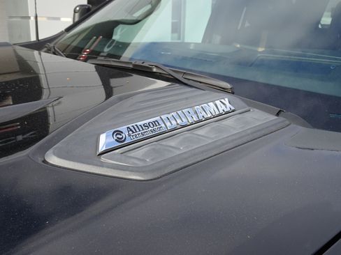 Used 2021 Chevrolet Silverado 2500 LTZ w/ Carhartt Edition image 10