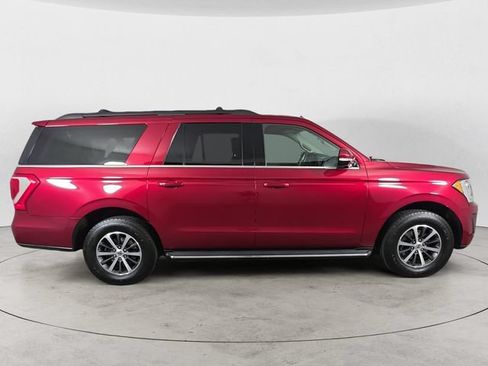 Used 2018 Ford Expedition Max XLT w/ Equipment Group 202A AWD/4WD image 4