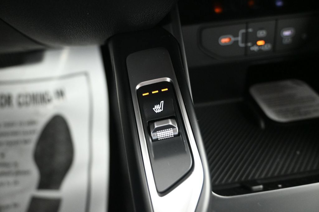 Certified 2026 Kia Sorento S AWD/4WD image 20