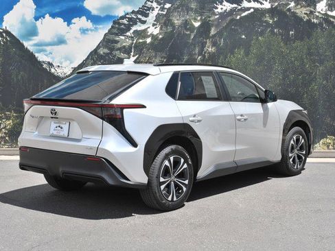 Certified 2023 Toyota bZ4X AWD w/ Weather Package image 3