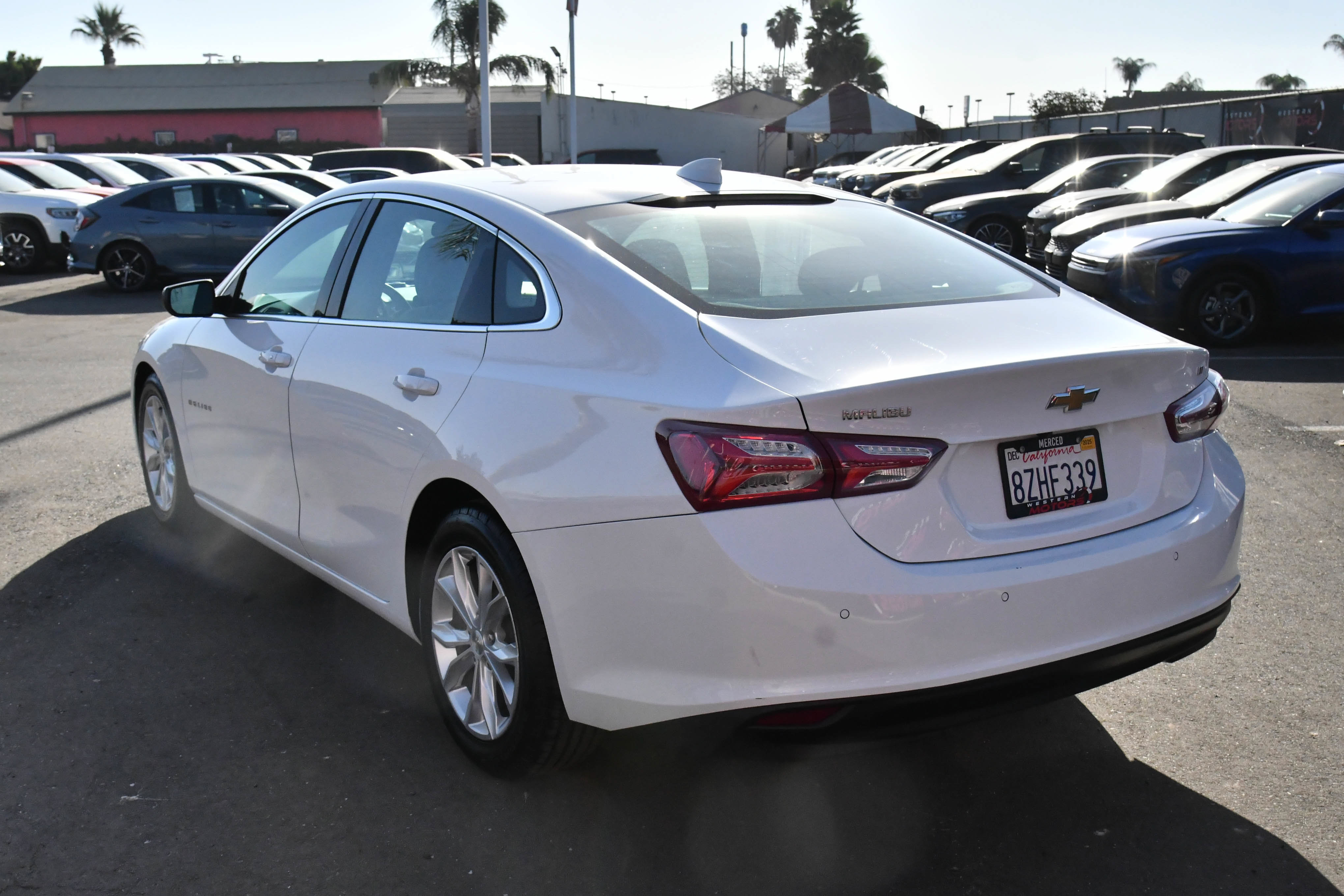 Used 2021 Chevrolet Malibu LT FWD image 6