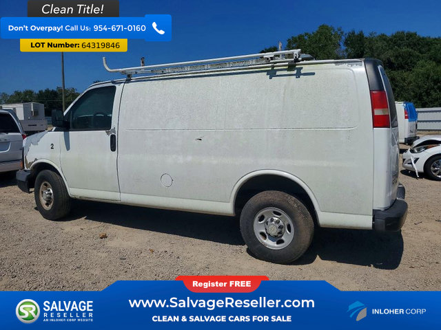Used 2011 Chevrolet Express 2500 RWD image 3