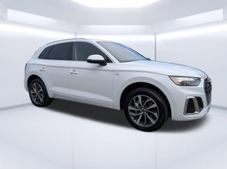 Certified 2023 Audi Q5 2.0T Premium Plus w/ Premium Plus Package AWD/4WD video 1