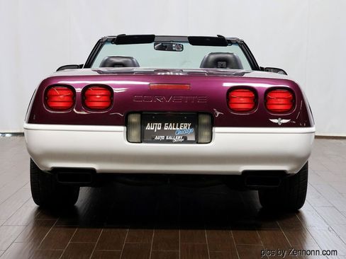 Used 1995 Chevrolet Corvette Convertible RWD image 21