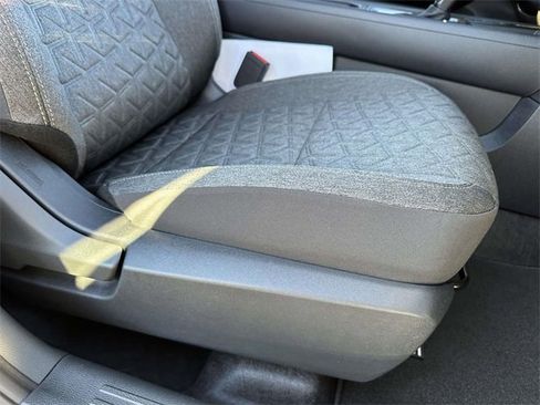 New 2026 Nissan Kicks SV image 9