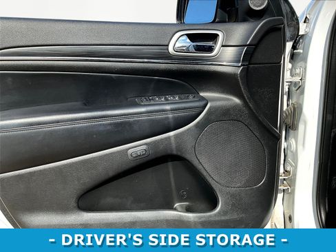Used 2022 Jeep Grand Cherokee Limited AWD/4WD image 20