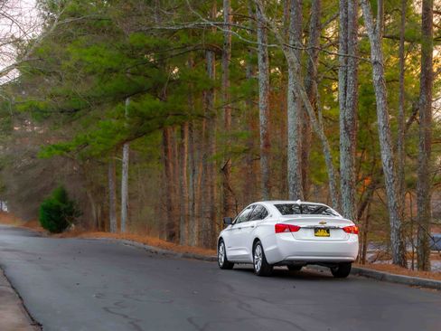 Used 2019 Chevrolet Impala LT image 43