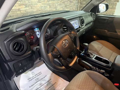 Used 2023 Toyota Tacoma SR AWD/4WD image 26