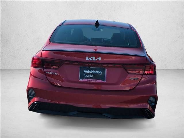 Used 2024 Kia Forte GT-Line w/ GT-Line Premium Package FWD image 7
