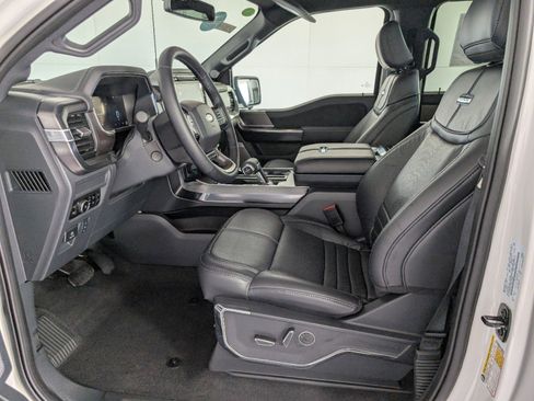 New 2025 Ford F150 Platinum w/ FX4 Off-Road Package image 11
