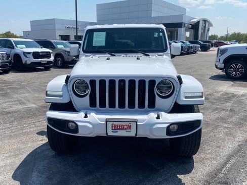 Used 2021 Jeep Wrangler Unlimited Sahara AWD/4WD image 8