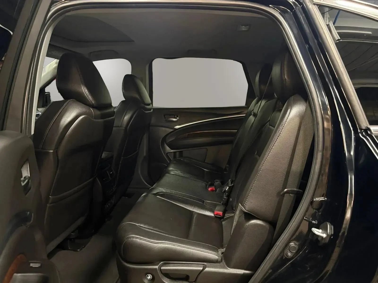 Used 2020 Acura MDX SH-AWD image 25