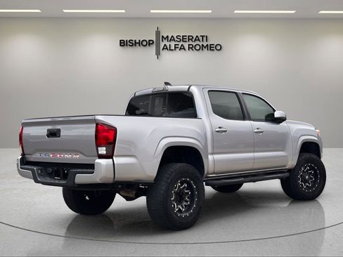Used 2020 Toyota Tacoma SR w/ SR Convenience Package RWD image 6