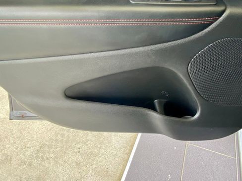Used 2024 Dodge Durango GT w/ Blacktop Package RWD image 13