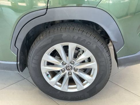 Used 2022 Toyota Corolla Cross LE w/ Moonroof Package AWD/4WD image 13