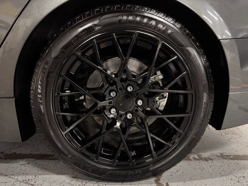 Used 2017 Lincoln MKZ Premiere image 9