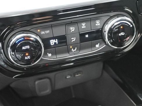 New 2026 Chevrolet Trax LT w/ Driver Confidence Package FWD image 31