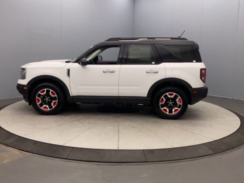 Used 2024 Ford Bronco Sport Free Wheeling w/ Convenience Package AWD/4WD image 2