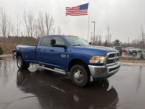 Used 2014 RAM 3500 Tradesman w/ Chrome Appearance Group image 6