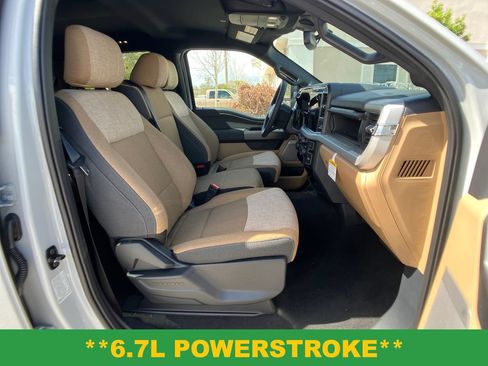 New 2026 Ford F250 XLT w/ XLT Premium Package AWD/4WD image 5