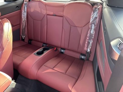 Used 2025 BMW M440i Convertible w/ Premium Package image 5