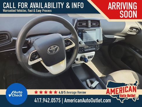 Used 2018 Toyota Prius Two w/ Prius Two Safety Plus Package FWD image 2
