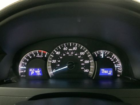 Used 2012 Toyota Camry SE image 13