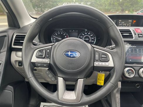 Used 2018 Subaru Forester 2.5i Premium AWD/4WD image 22