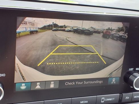 New 2025 Honda Accord SE image 18