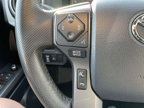 Used 2018 Toyota Tacoma TRD Pro image 31