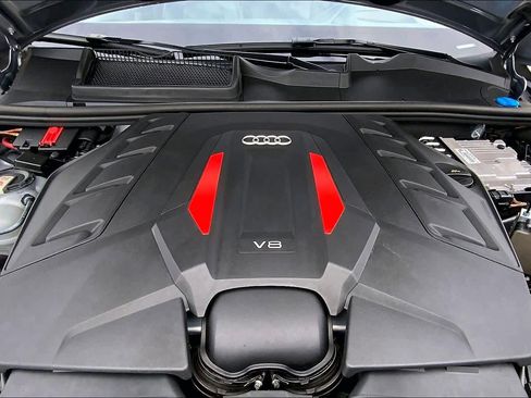 Used 2021 Audi SQ7 Prestige AWD/4WD image 31