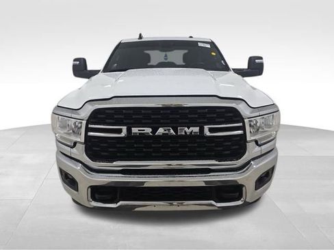 Used 2024 RAM 2500 Big Horn AWD/4WD image 3