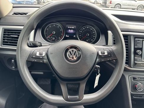 Used 2018 Volkswagen Atlas S image 17