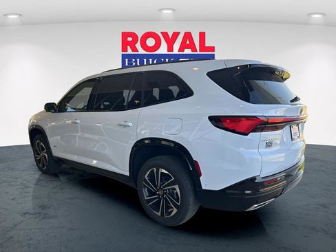 New 2026 Buick Enclave Sport Touring w/ Super Cruise Package image 5