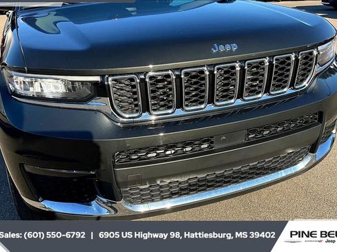 Used 2023 Jeep Grand Cherokee L Limited image 21