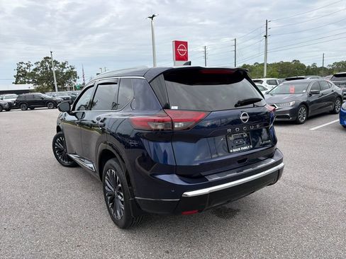 Used 2024 Nissan Rogue Platinum w/ Platinum Premium Package FWD image 5