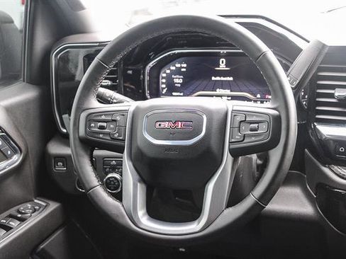 Used 2024 GMC Sierra 1500 Elevation image 15