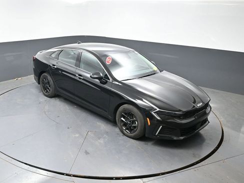 Used 2025 Kia K5 LXS FWD image 41
