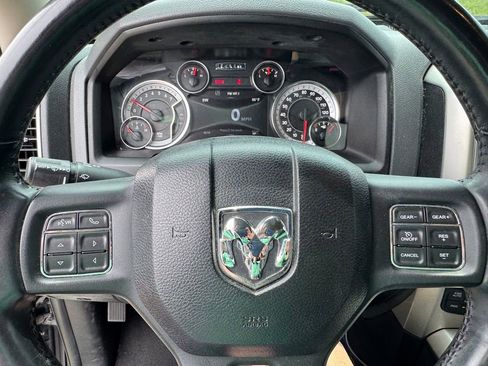 Used 2017 RAM 1500 Big Horn AWD/4WD image 23