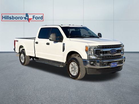 Used 2022 Ford F350 XLT w/ XLT Value Package image 4