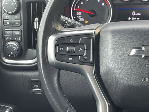 Used 2019 Chevrolet Silverado 1500 LT Trail Boss AWD/4WD image 18