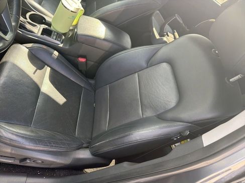 Used 2016 Hyundai Tucson Limited w/ Option Group 03 FWD image 6
