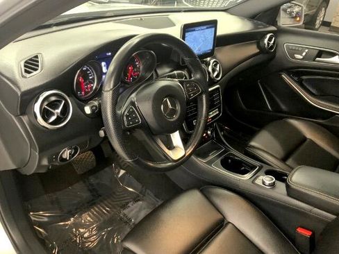 Used 2019 Mercedes-Benz GLA 250 GLA 250 SUV image 10