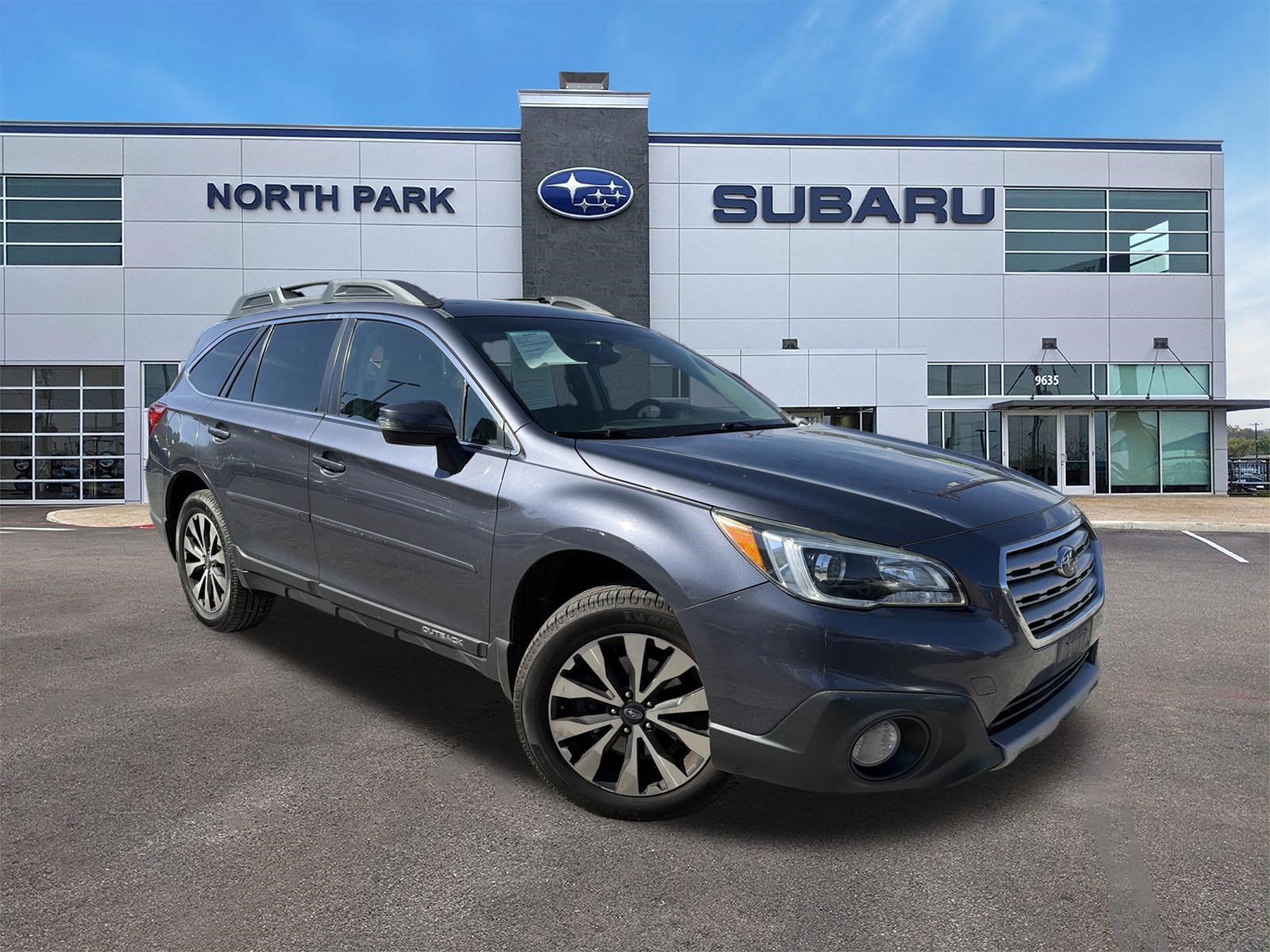 Used 2017 Subaru Outback 2.5i Limited w/ Popular Package #5 AWD/4WD image 1