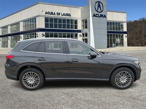 Used 2025 Mercedes-Benz GLC 300 GLC 300 image 7