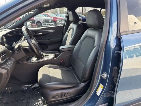 Used 2024 Buick Envista Preferred w/ Convenience I Package FWD image 10